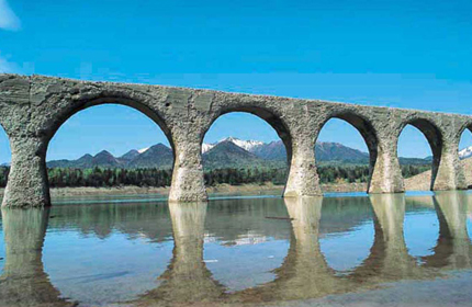 タウシュベツ川橋梁